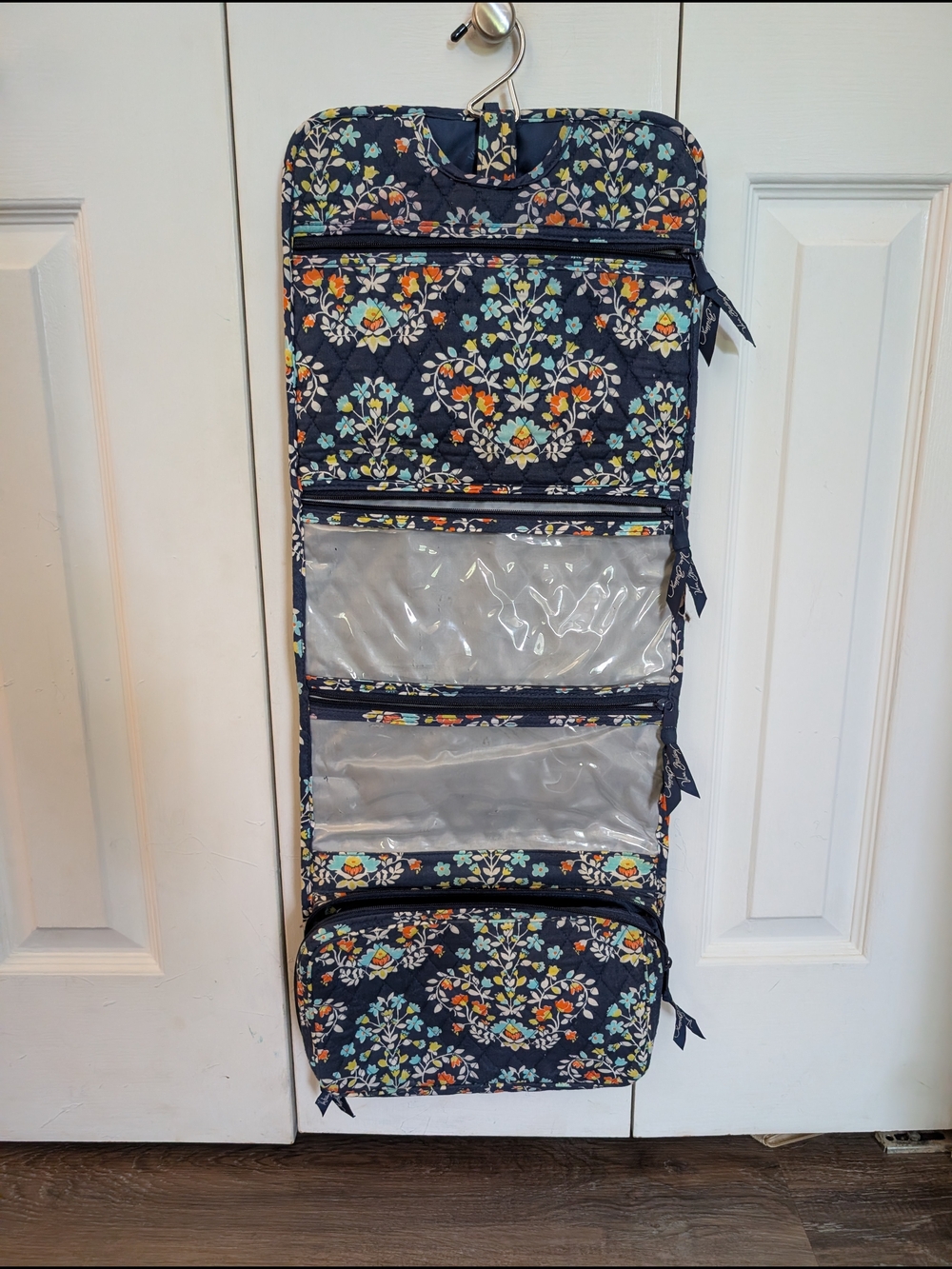 Vera Bradley Navy Floral Hanging Makeup Organizer with Clear Zip Pockets